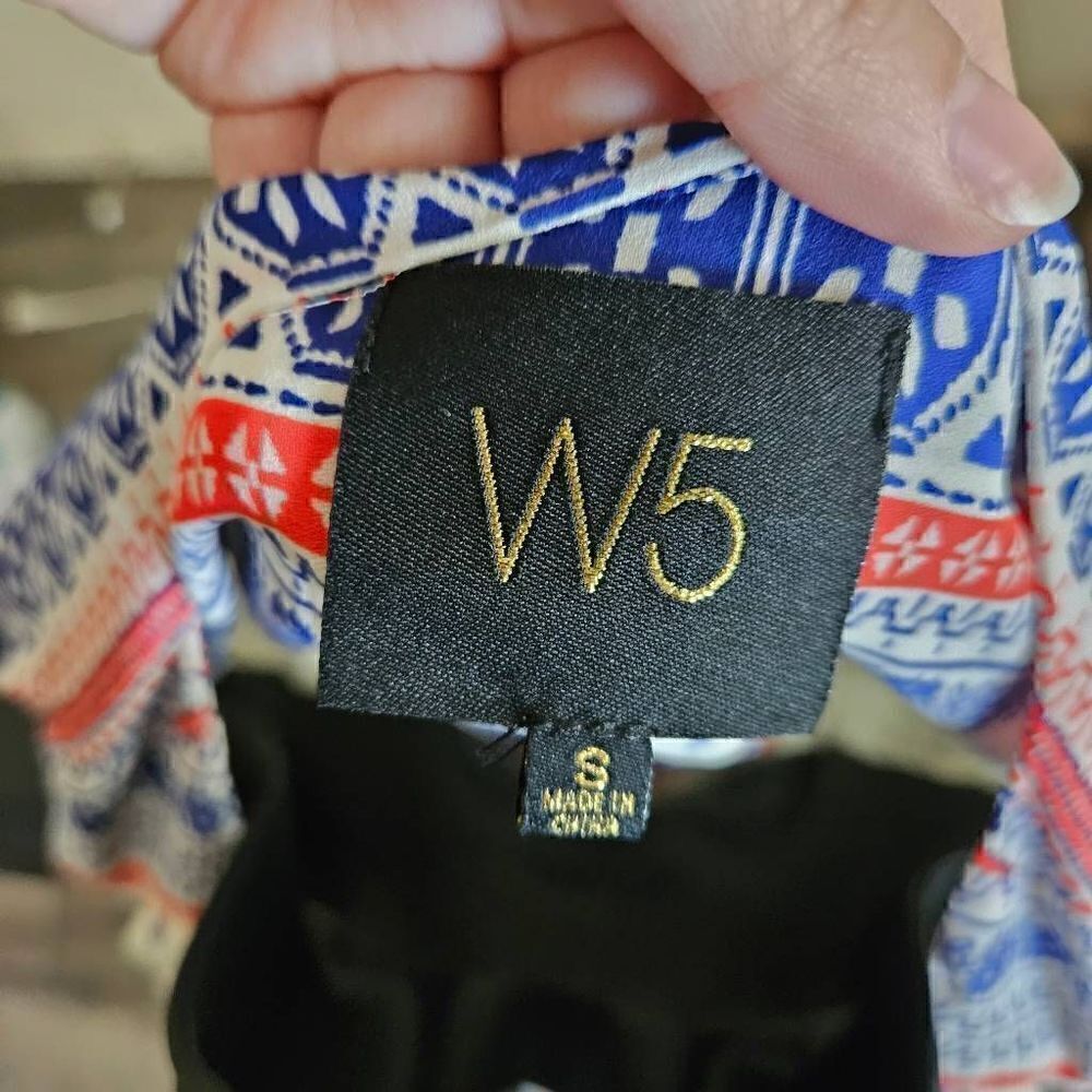 W5 Geometric Career Top - Picture 6 of 6